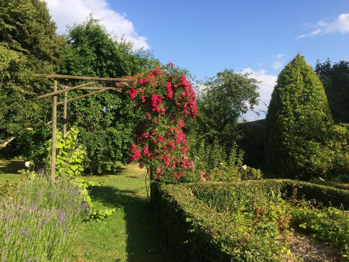 De ma fenetre Bed and Breakfast Saint-Martin-des-Entrées Buitenkant foto